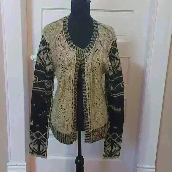 BKE Cardigan #0117E - Picture 1 of 6